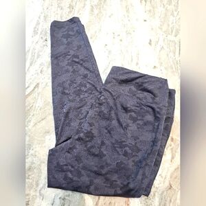 Danskin XL Camo Print Leggings | Dark Grey Stretch Activewear